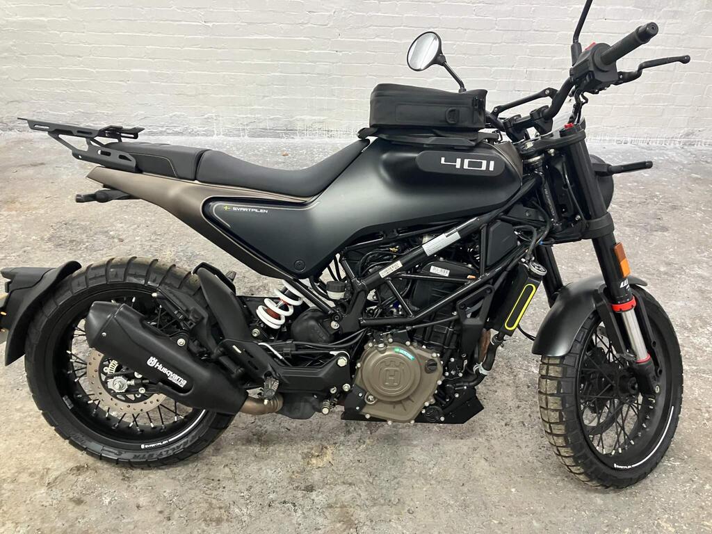 Husqvarna Svartpilen 401