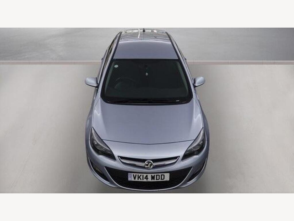 2014 Vauxhall Astra thumbnail 4