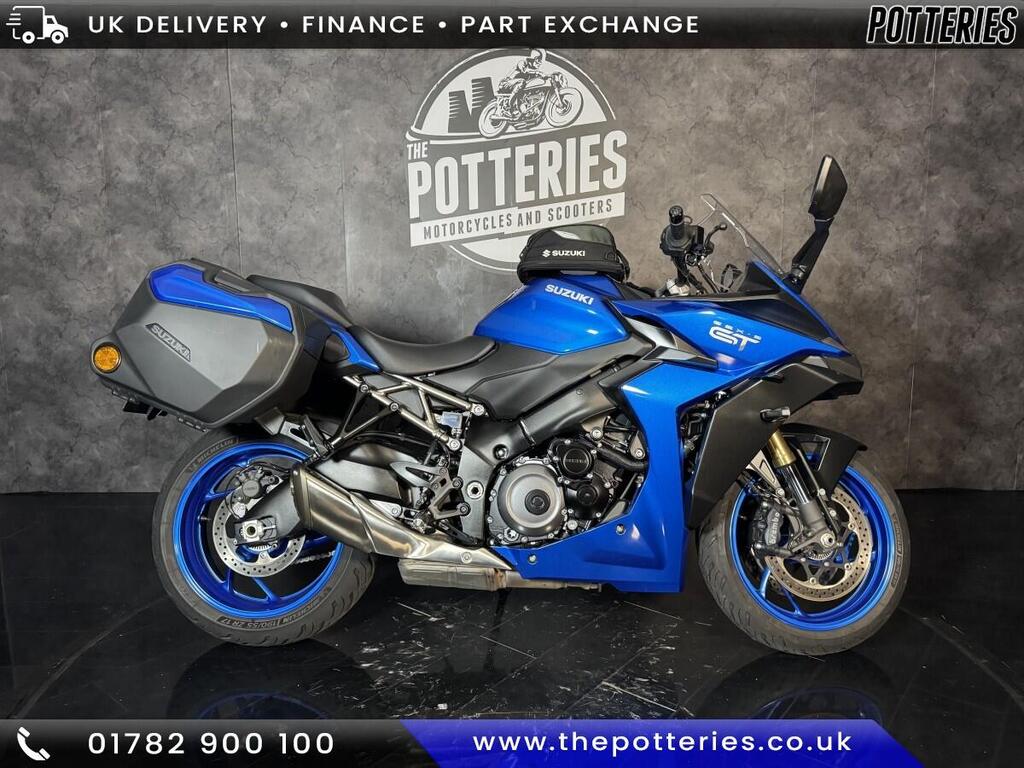 Suzuki GSX-S1000GT+
