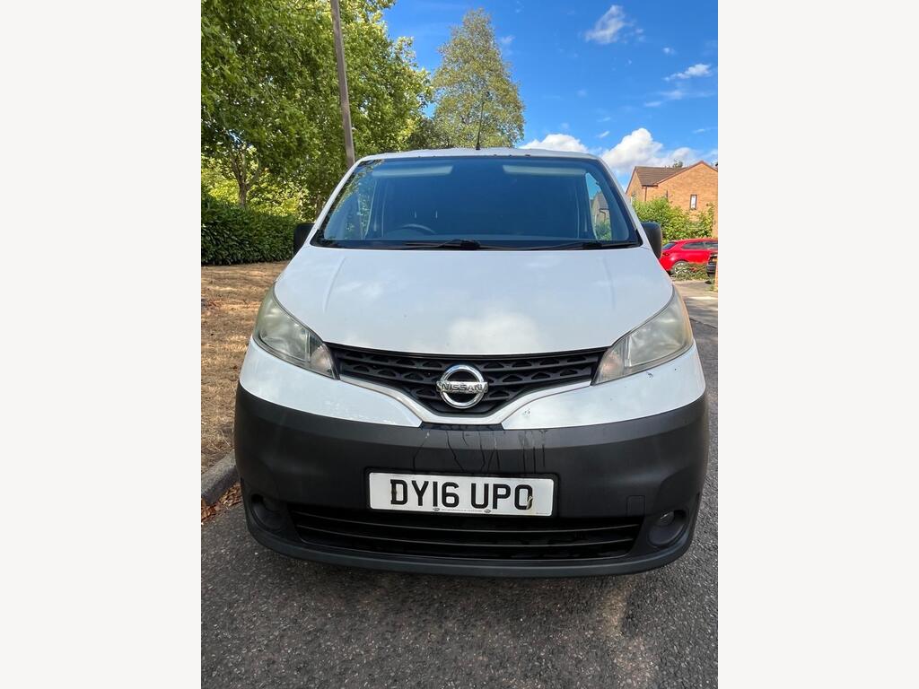 Nissan NV200