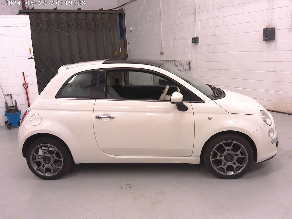 Fiat 500 Hatchback 1.2 Lounge Euro 5 (s/s) 3dr
