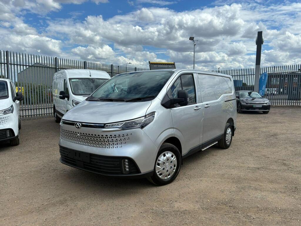 MAXUS Deliver 7