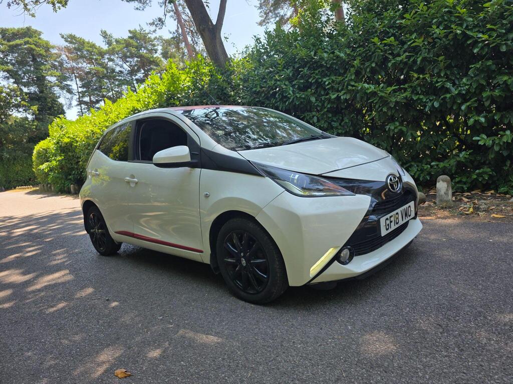 Toyota AYGO Hatchback 1.0 VVT-i x-press x-shift Euro 6 5dr