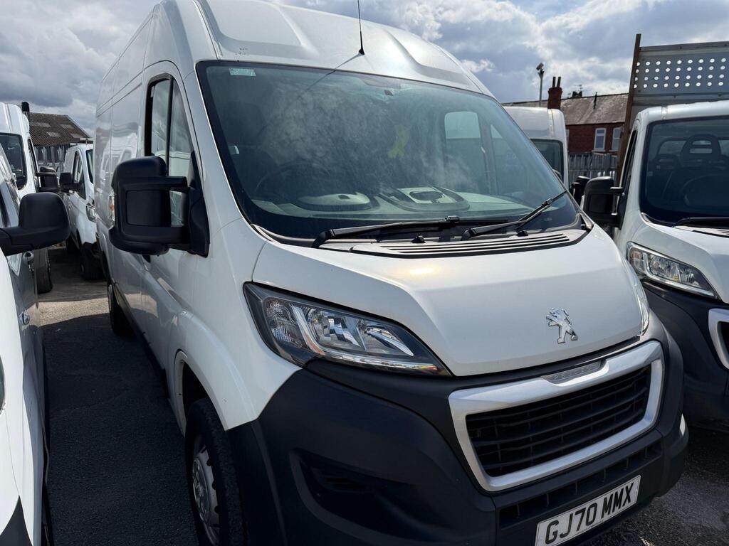 Peugeot Boxer Panel Van 2.2 BlueHDi 335 Professional L2 H2 Euro 6 (s/s) 5dr