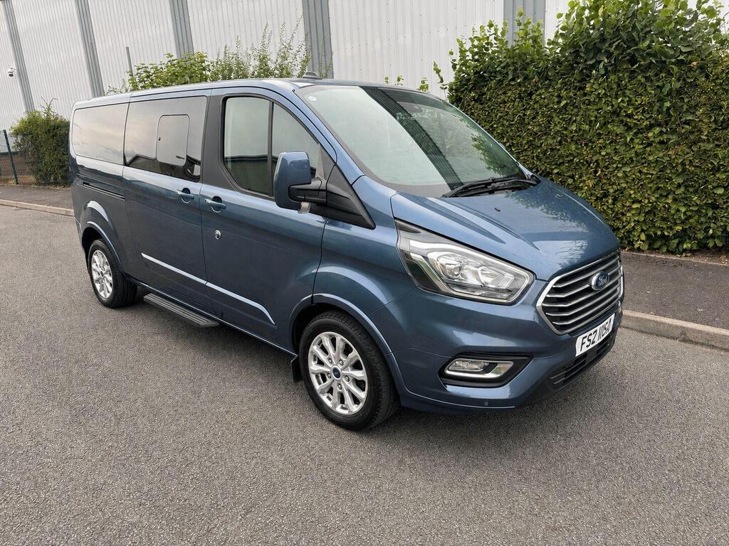 Ford Tourneo Custom Minibus 2.0 320 EcoBlue Titanium Auto L2 Euro 6 (s/s) 5dr