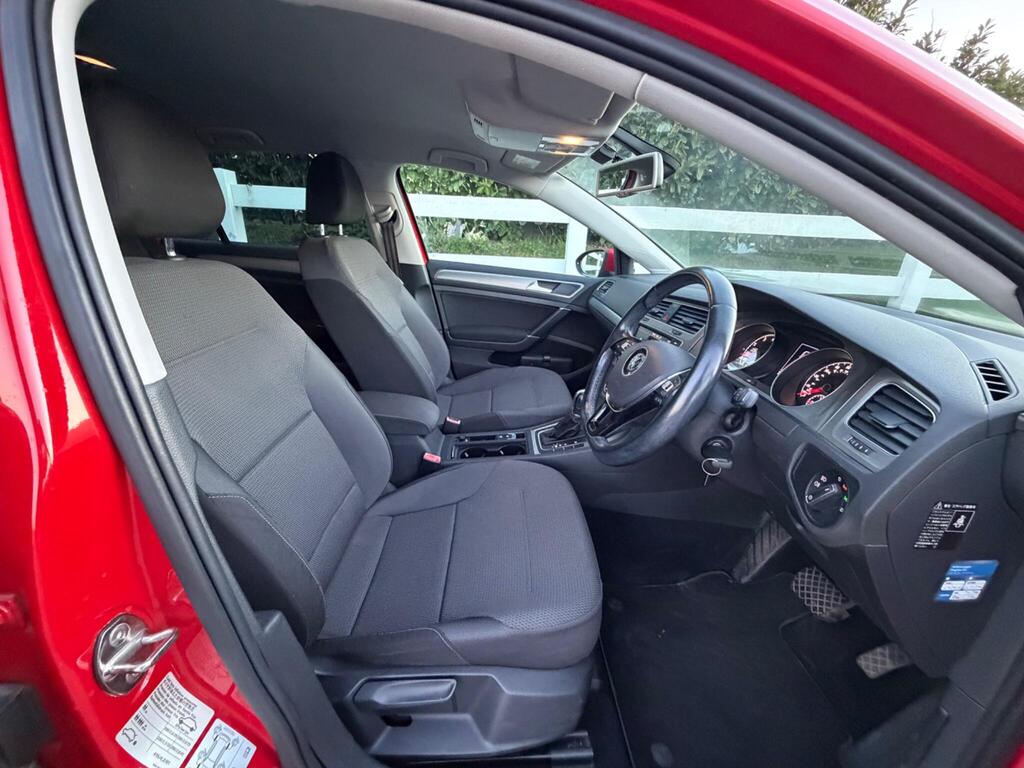 2014 Volkswagen Golf thumbnail 19