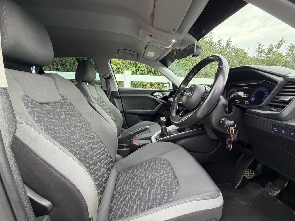 2019 Audi A1 thumbnail 19