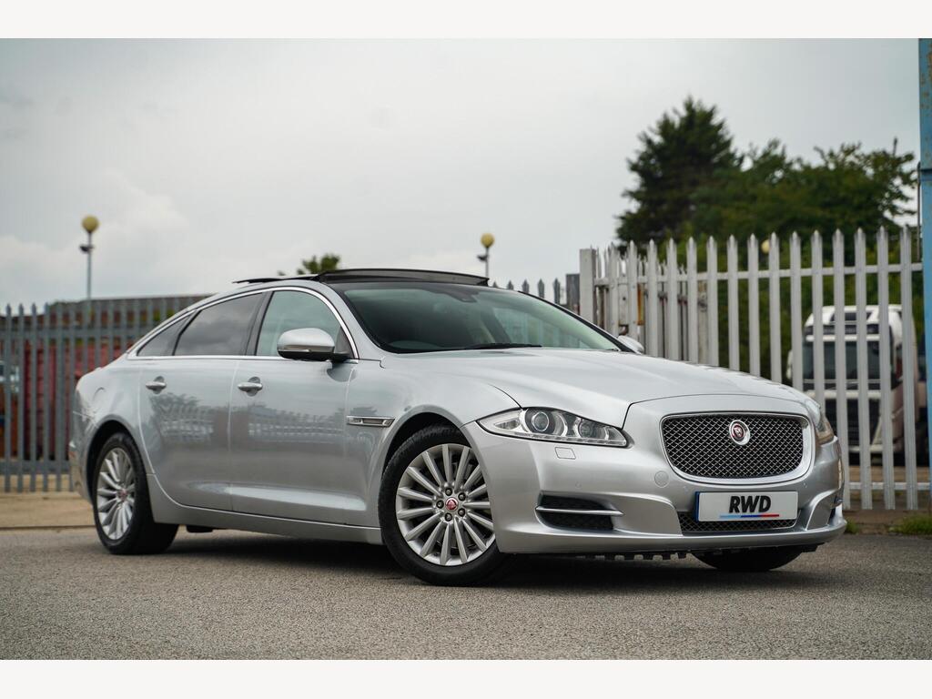 Jaguar XJ Saloon 3.0 V6 Portfolio Auto Euro 5 (s/s) 4dr (LWB)