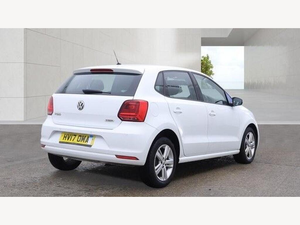2017 Volkswagen Polo thumbnail 5