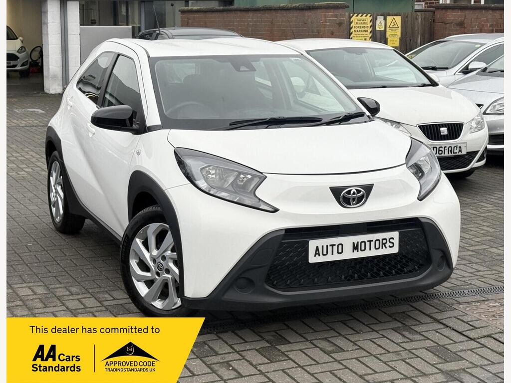 Toyota Aygo X Hatchback 1.0 VVT-i Pure Euro 6 (s/s) 5dr