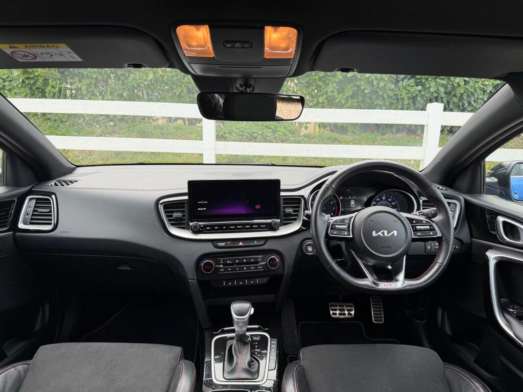 2023 Kia ProCeed thumbnail 18