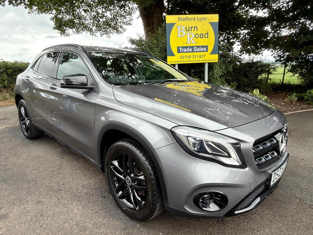 Mercedes-Benz GLA SUV 1.6 GLA180 Urban Edition 7G-DCT Euro 6 (s/s) 5dr