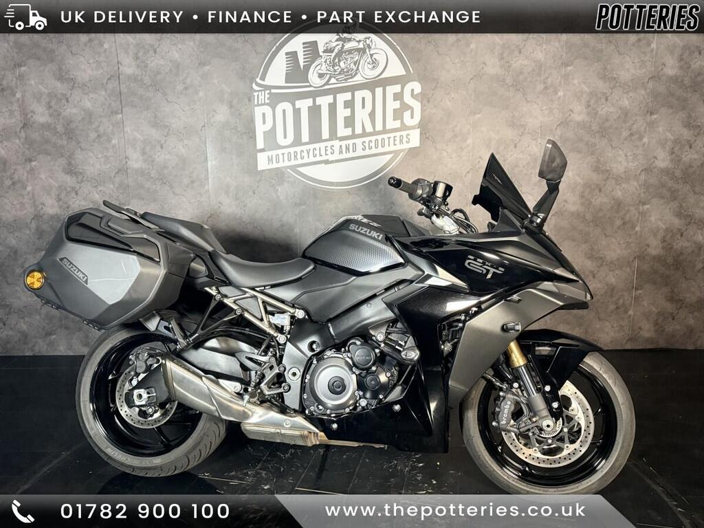 Suzuki GSX-S1000GT+