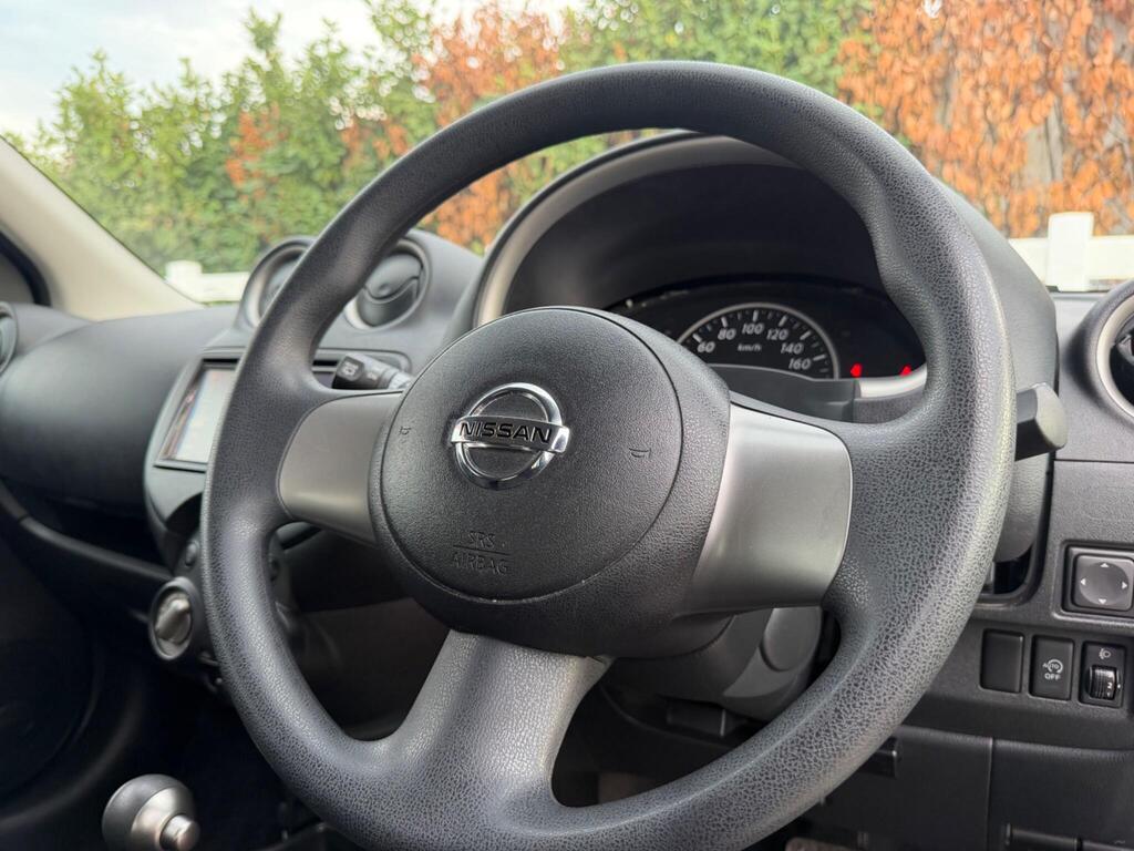 2012 Nissan Micra thumbnail 25