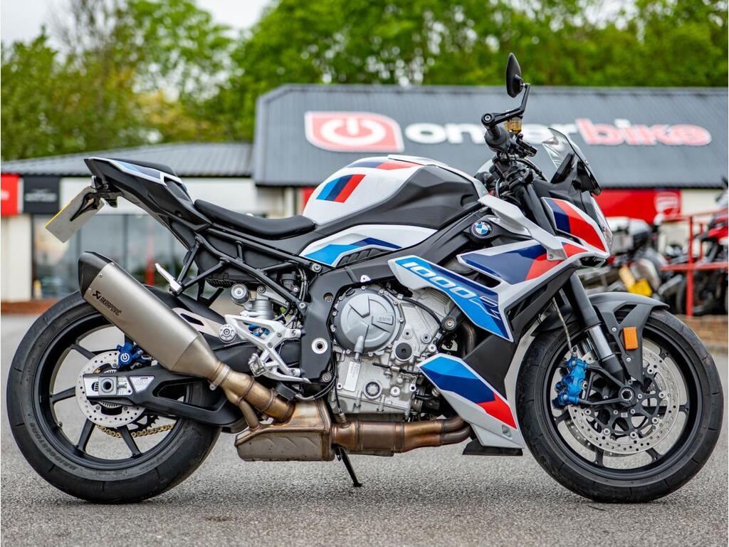 BMW M 1000 R