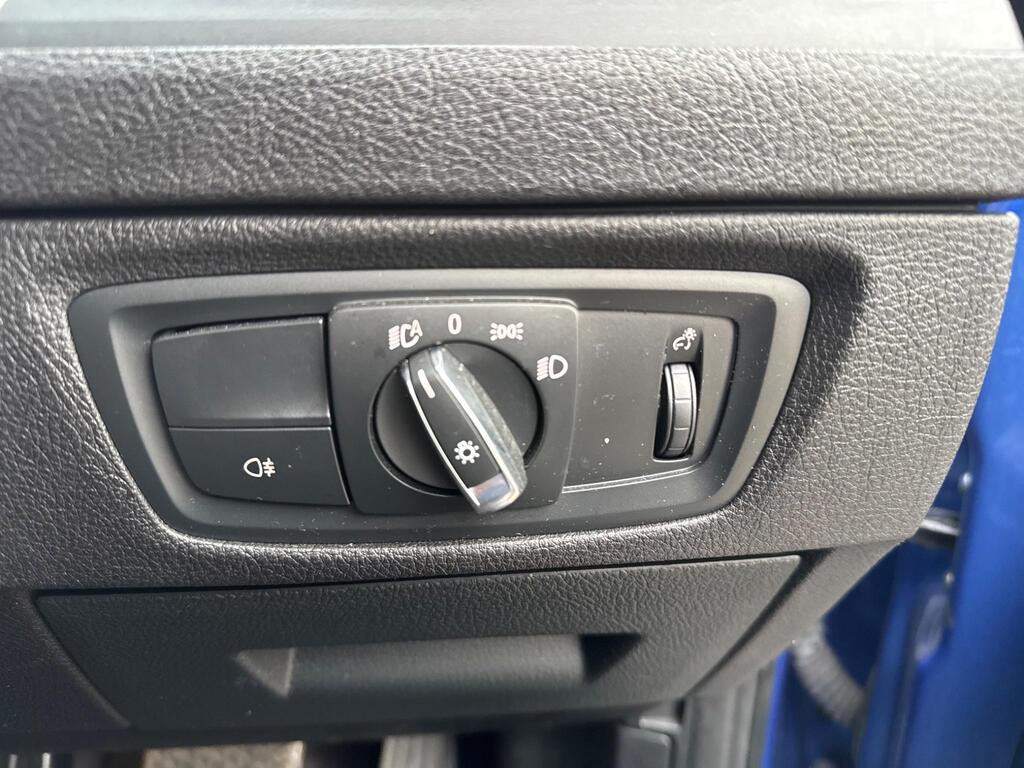 BMW 1 Series 3.0 M140i Shadow Edition Auto Euro 6 (s/s) 3dr thumbnail 37