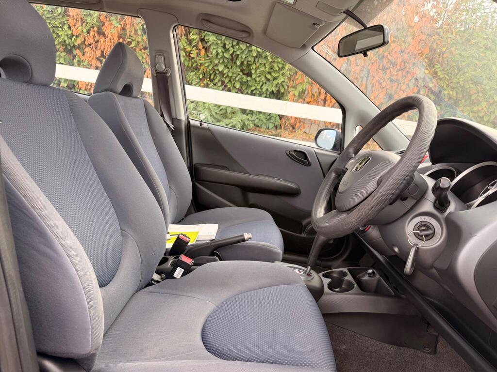 2004 Honda Jazz thumbnail 26