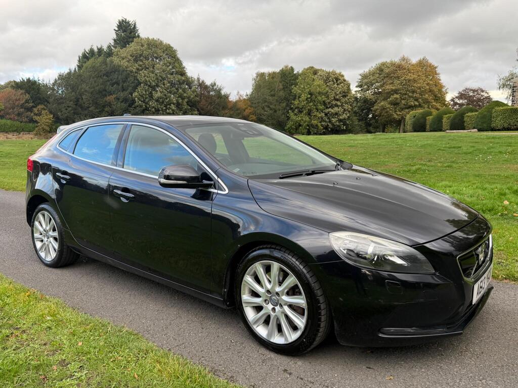 Volvo V40 Hatchback 2.0 D3 SE Lux Nav Euro 5 (s/s) 5dr