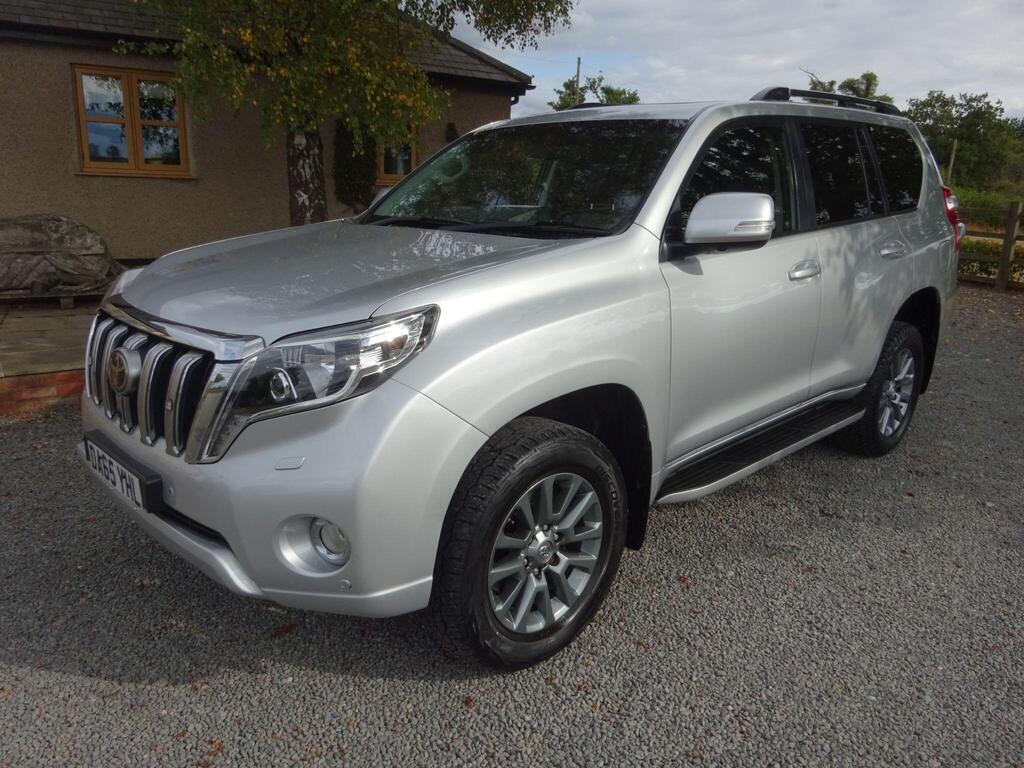 Toyota Land Cruiser SUV 2.8D Invincible Auto 4WD Euro 6 5dr (7 Seat)
