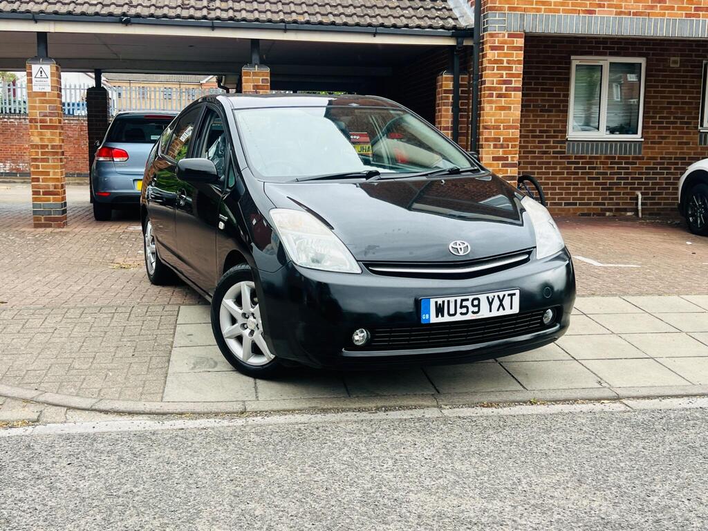 Toyota Prius Hatchback 1.5 T Spirit CVT 5dr