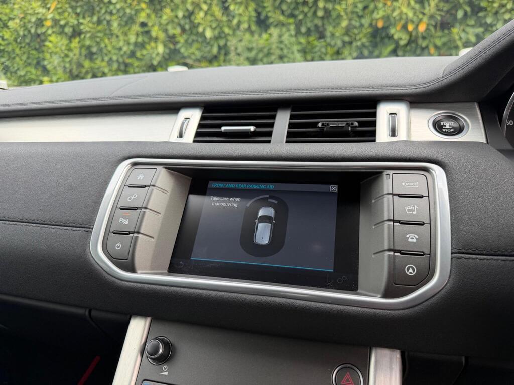 2016 Land Rover Range Rover Evoque thumbnail 30