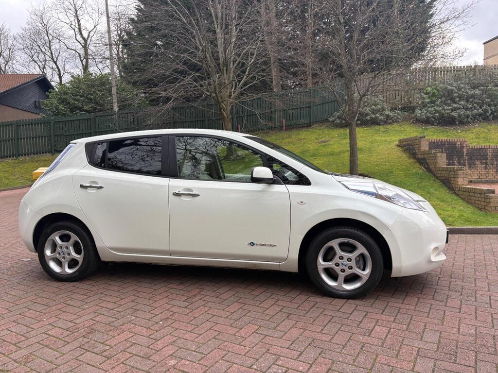 Nissan Leaf Hatchback 24kWh Auto 5dr