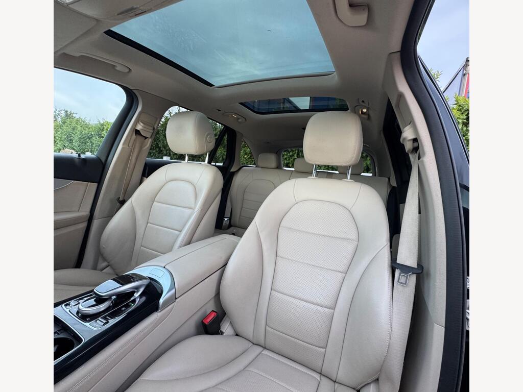 Mercedes-Benz GLC 2.1 GLC220d Sport (Premium) G-Tronic 4MATIC Euro 6 (s/s) 5dr thumbnail 9