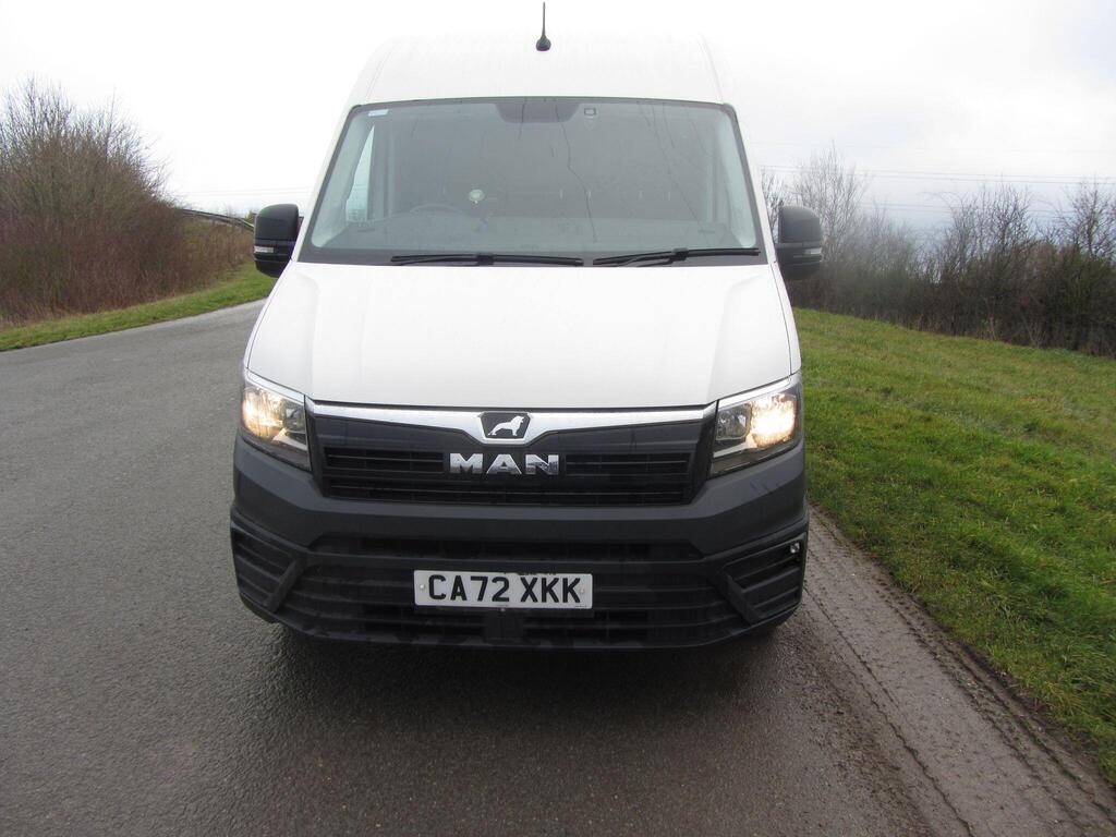 MAN TGE Panel Van 2.0 3140d LION XS FWD Standard Medium Roof Euro 6 (s/s) 5dr