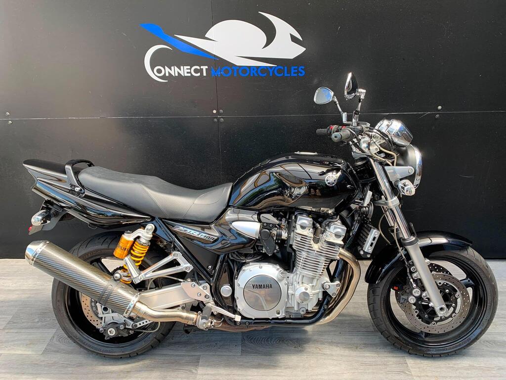 Yamaha XJR1300