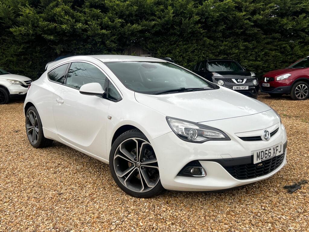 Vauxhall Astra GTC Coupe 1.6 CDTi ecoFLEX Limited Edition Euro 6 (s/s) 3dr