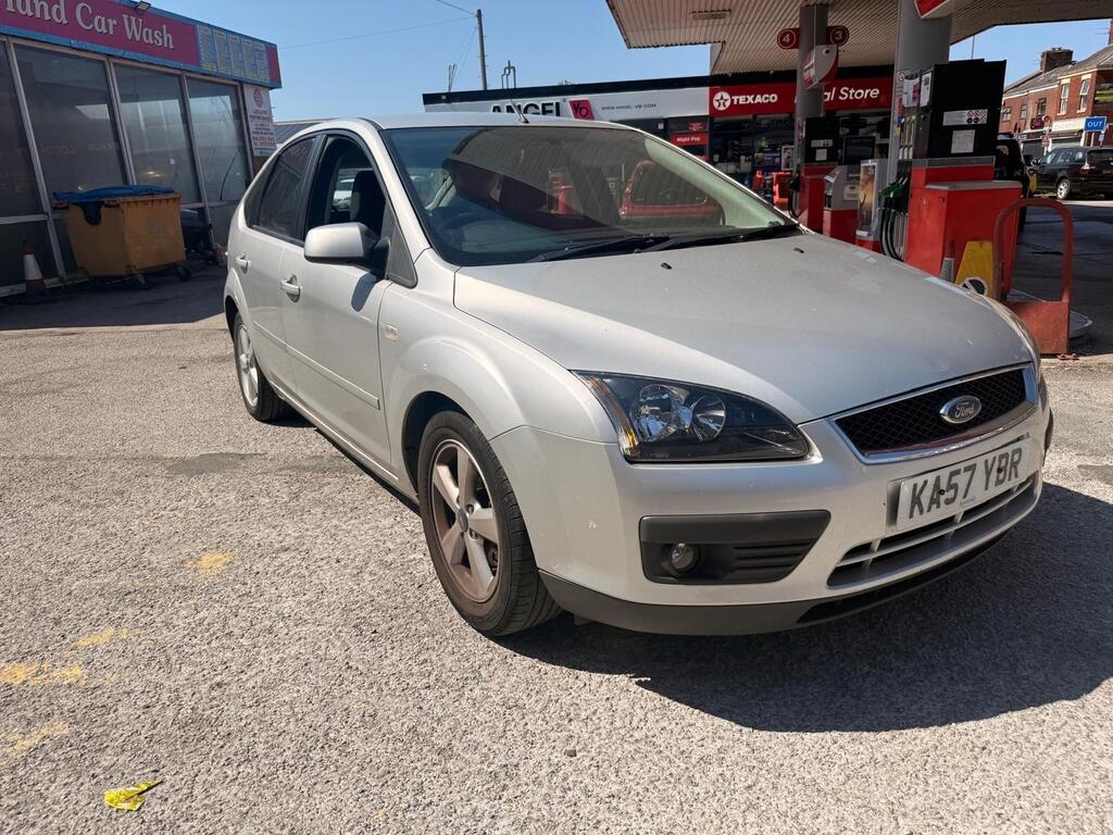 Ford Focus Hatchback 1.6 Zetec Climate 5dr
