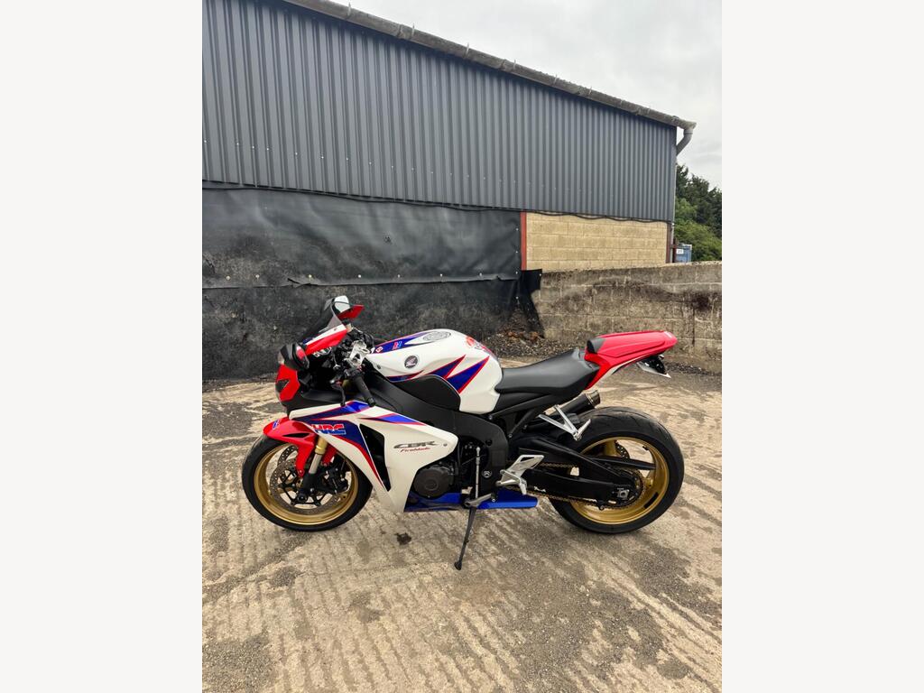 Honda CBR1000RR Fireblade