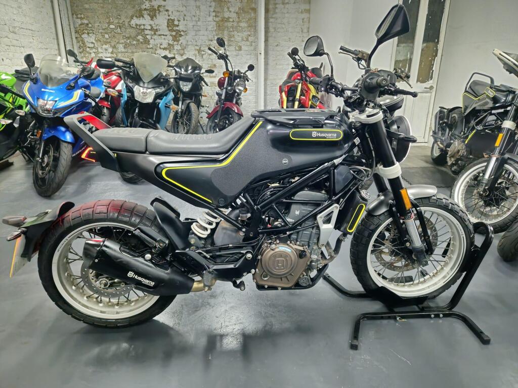 Husqvarna Svartpilen 401