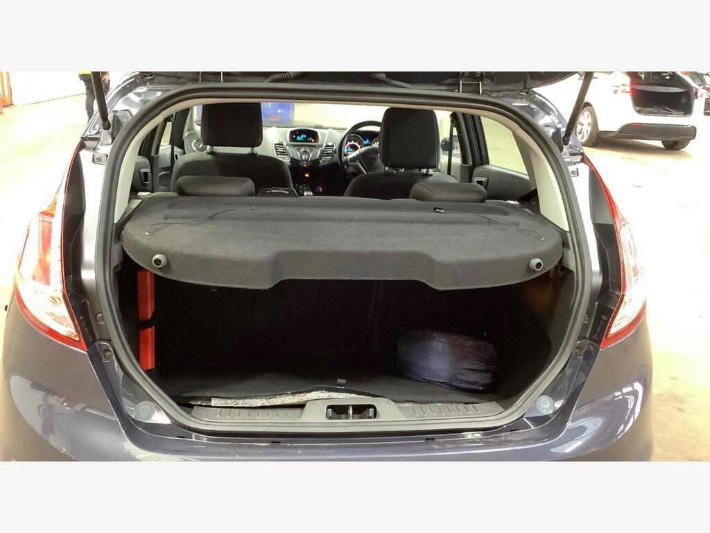 2013 Ford Fiesta thumbnail 7