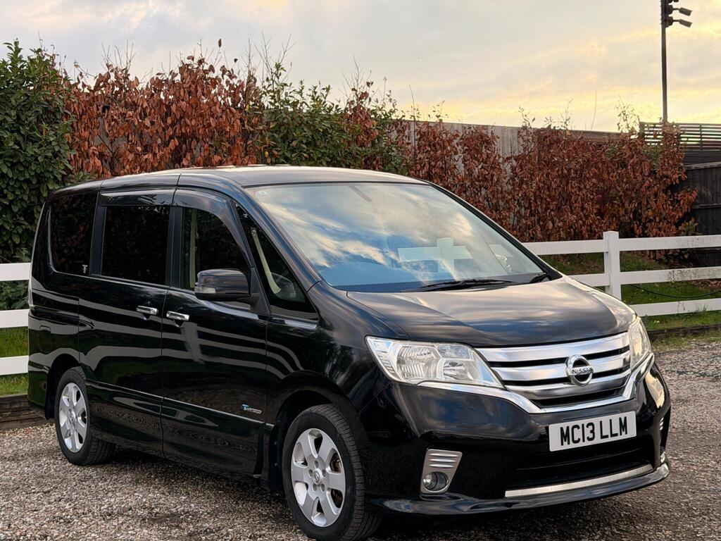 2013 Nissan Serena thumbnail 7