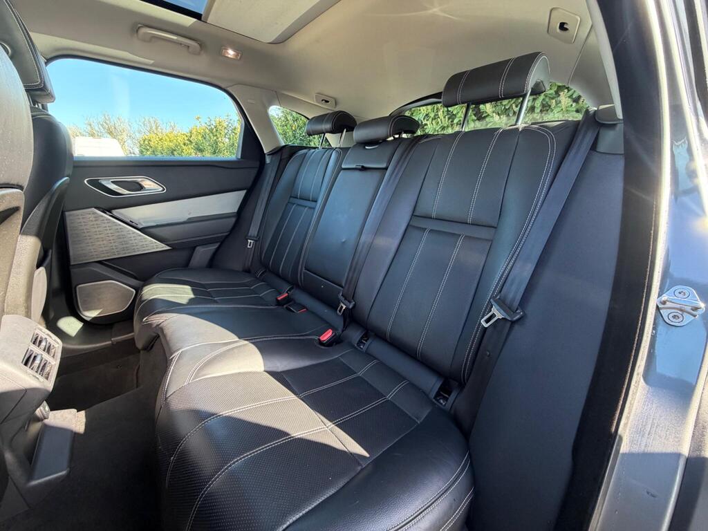 2018 Land Rover Range Rover Velar thumbnail 28