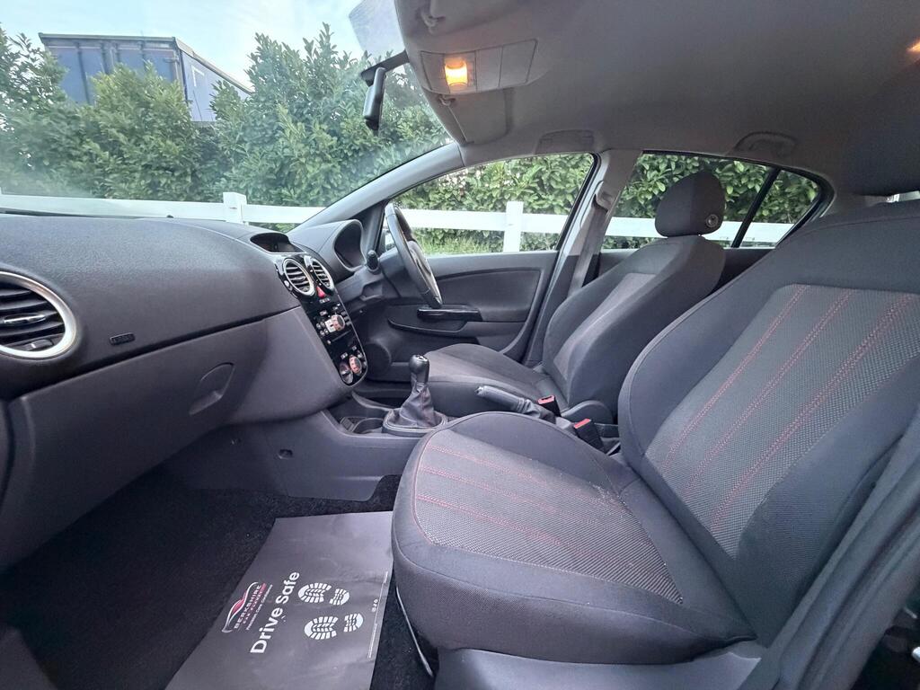 2014 Vauxhall Corsa thumbnail 25