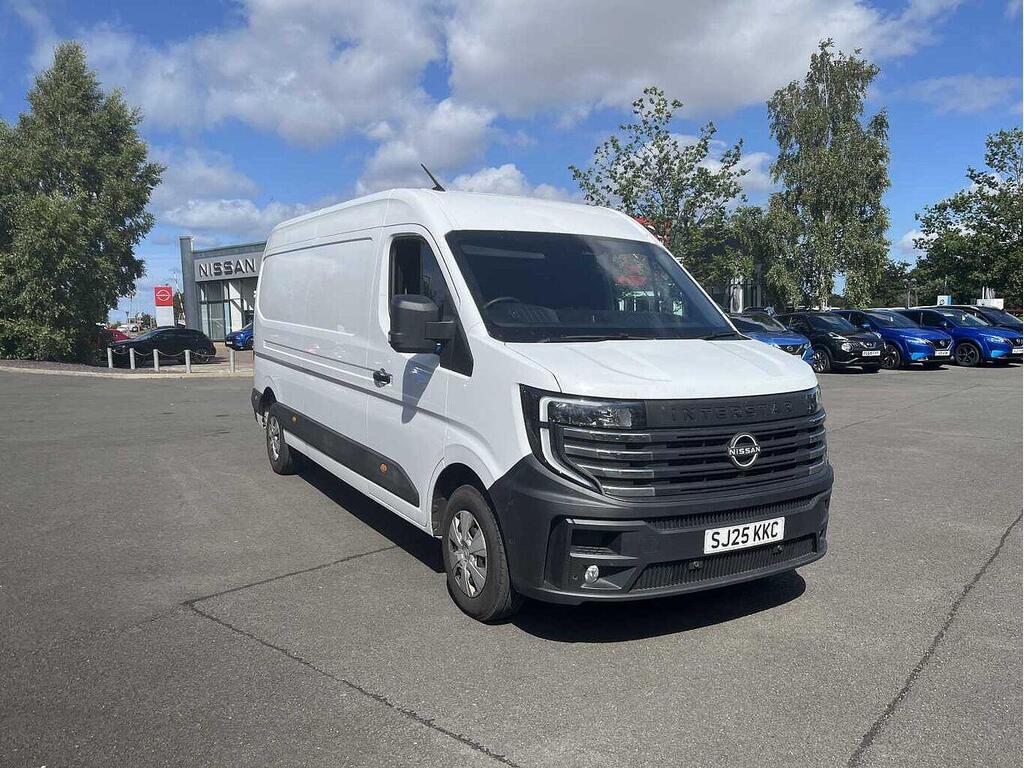 Nissan Interstar