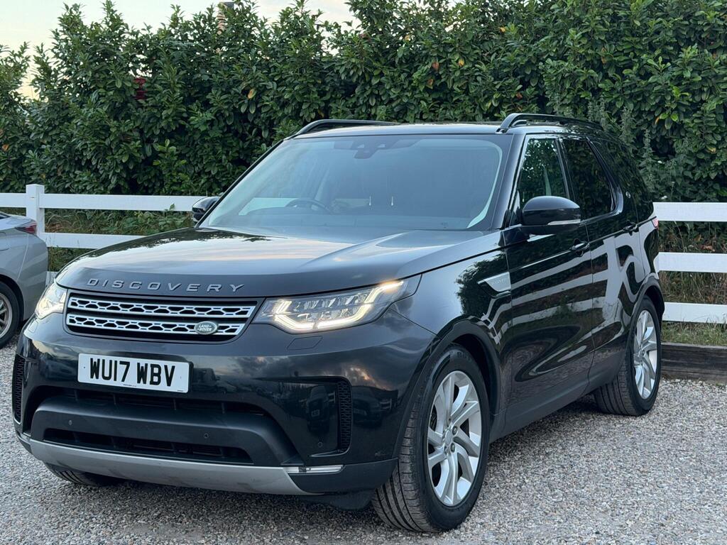 2017 Land Rover Discovery thumbnail 9