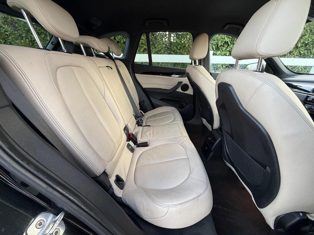 2015 BMW X1 thumbnail 22