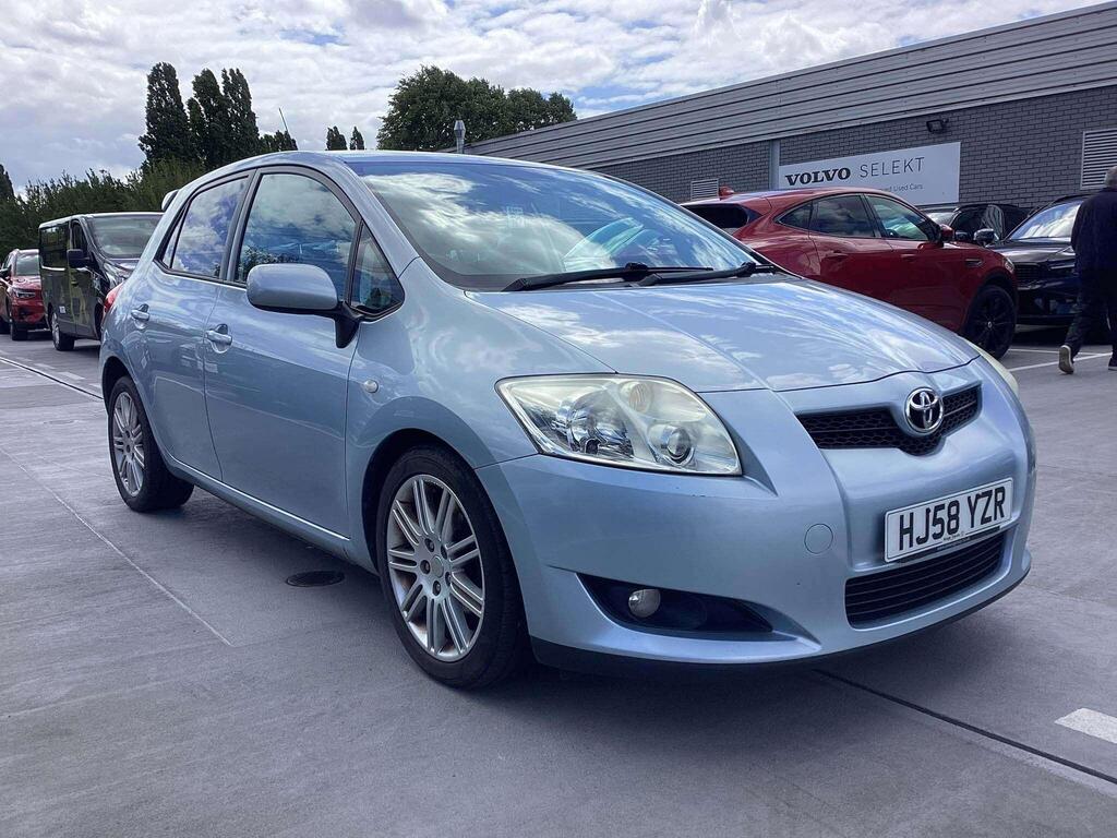 Toyota Auris Hatchback 1.6 VVT-i SR 5dr