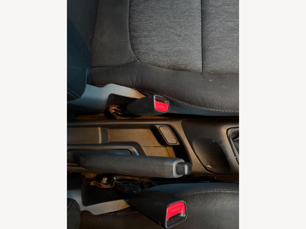 2013 Kia Picanto thumbnail 31