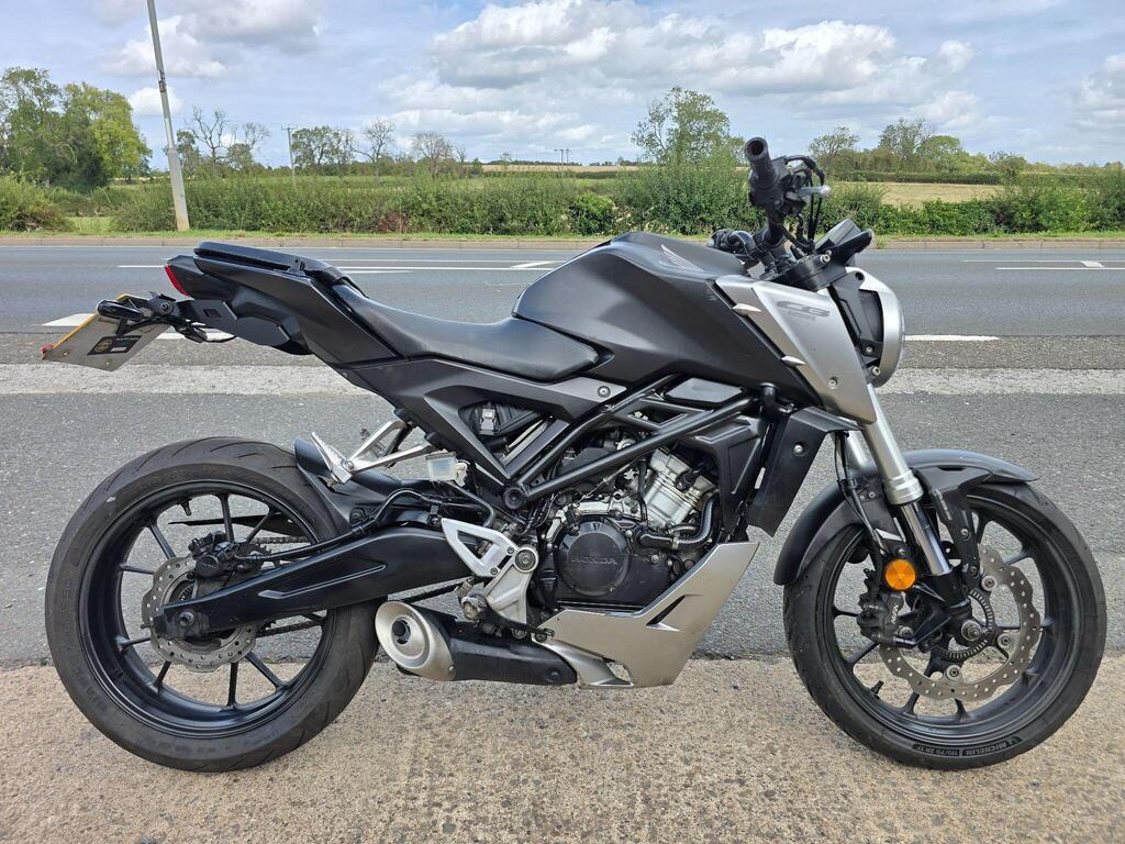 Honda CB125R Naked 125 Euro 4
