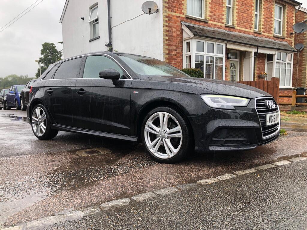 Audi A3 Hatchback 1.5 TFSI CoD 35 S line Sportback S Tronic Euro 6 (s/s) 5dr