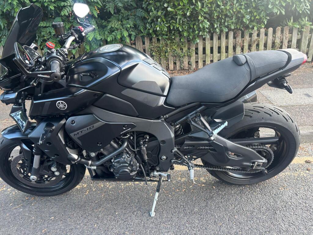 Yamaha MT-10