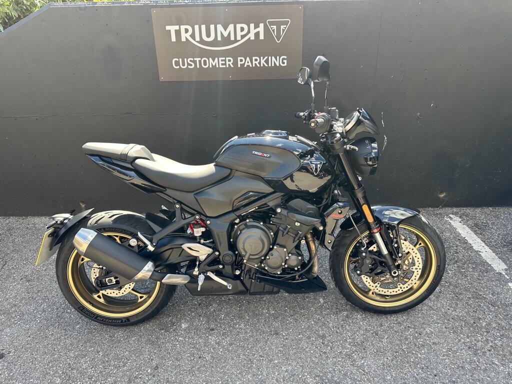 Triumph Trident 800