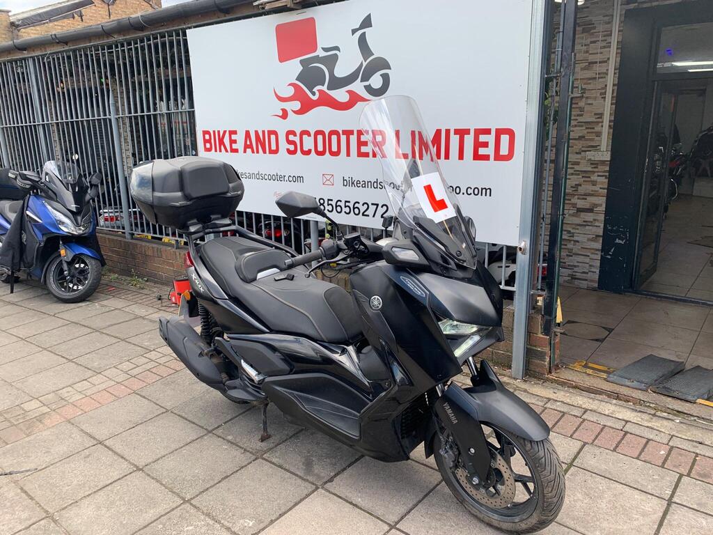 Yamaha XMAX 125 Scooter 125 TECH MAX CVT V-Belt Euro 5