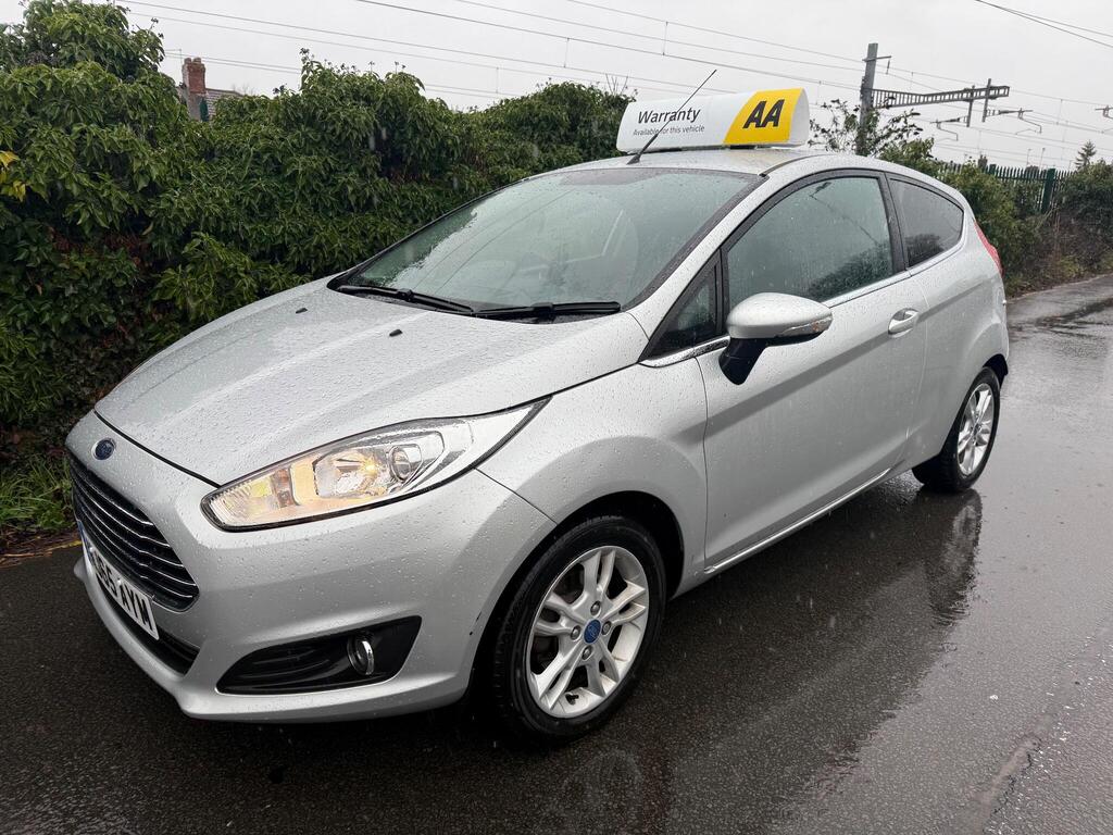Ford Fiesta Hatchback 1.25 Zetec Euro 5 3dr