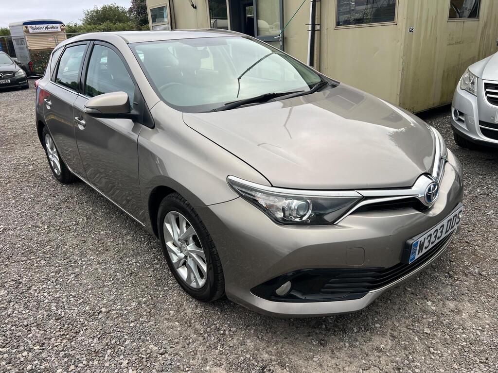 Toyota Auris