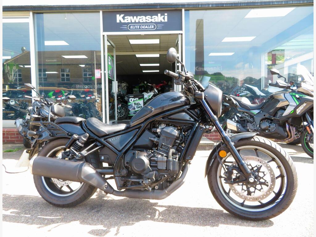 Honda CMX1100 Rebel